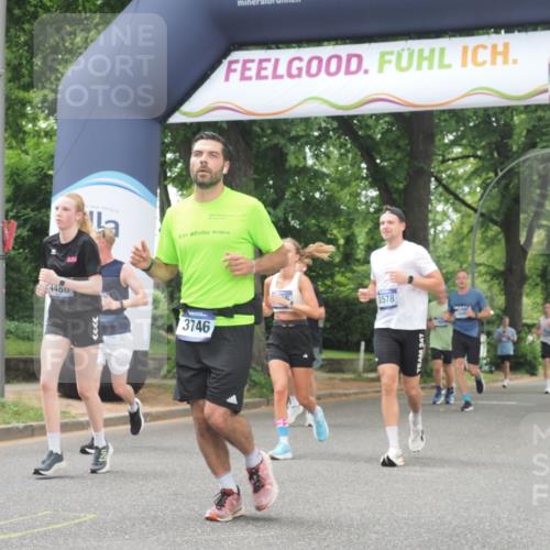 29.06.2025 - hella hamburg halbmarathon KatJ http://msf.ph/oto/8525323 29.06.2025 10:52:42 Zwischen KM18-KM19 3578, 3746, 4488 meine-sportfotos.de