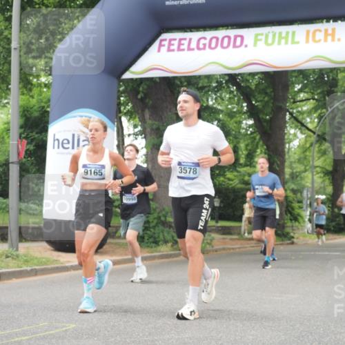 29.06.2025 - hella hamburg halbmarathon KatJ http://msf.ph/oto/8525360 29.06.2025 10:52:44 Zwischen KM18-KM19 3578, 3746, 4488, 6572 meine-sportfotos.de