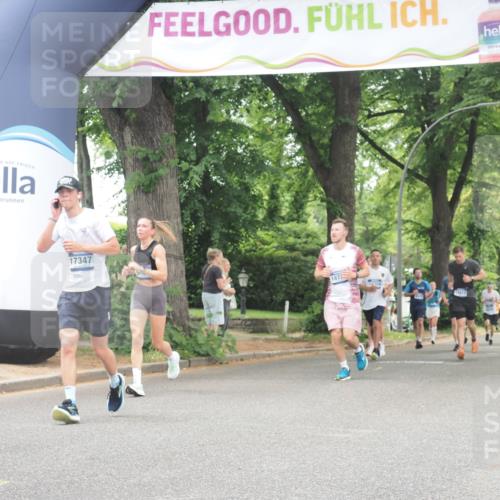 29.06.2025 - hella hamburg halbmarathon KatJ http://msf.ph/oto/8525517 29.06.2025 10:52:54 Zwischen KM18-KM19 1355, 3994 meine-sportfotos.de