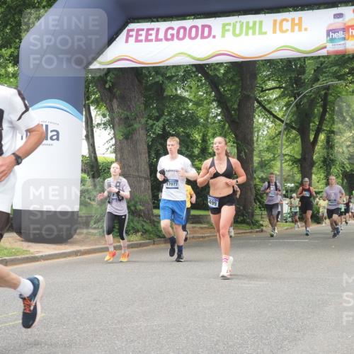29.06.2025 - hella hamburg halbmarathon KatJ http://msf.ph/oto/8525746 29.06.2025 10:53:07 Zwischen KM18-KM19 1781, 4227, 4499, 5951, 8402 meine-sportfotos.de