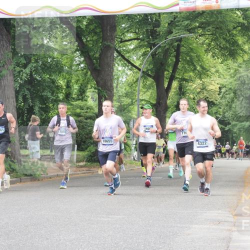 29.06.2025 - hella hamburg halbmarathon KatJ http://msf.ph/oto/8525777 29.06.2025 10:53:10 Zwischen KM18-KM19 1781, 4227, 4322, 4499, 5951, 8402 meine-sportfotos.de
