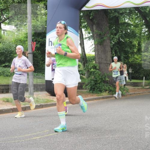29.06.2025 - hella hamburg halbmarathon KatJ http://msf.ph/oto/8525862 29.06.2025 10:53:14 Zwischen KM18-KM19 1790, 3461, 4227, 4286, 4322 meine-sportfotos.de