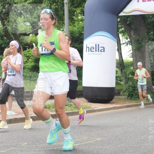 29.06.2025 - hella hamburg halbmarathon KatJ http://msf.ph/oto/8525876 29.06.2025 10:53:15 Zwischen KM18-KM19 1790, 3461, 4227, 4286, 4322, 4782 meine-sportfotos.de
