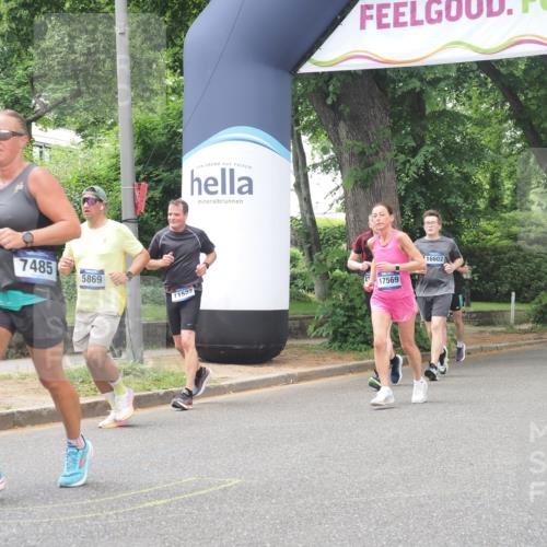 29.06.2025 - hella hamburg halbmarathon KatJ http://msf.ph/oto/8525973 29.06.2025 10:53:21 Zwischen KM18-KM19 4286, 4782, 5869, 7323, 7485 meine-sportfotos.de
