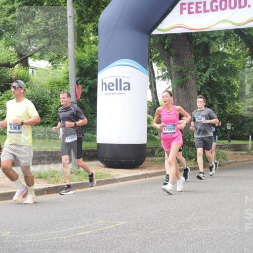 29.06.2025 - hella hamburg halbmarathon KatJ http://msf.ph/oto/8525990 29.06.2025 10:53:21 Zwischen KM18-KM19 4286, 4782, 5869, 7323, 7485 meine-sportfotos.de