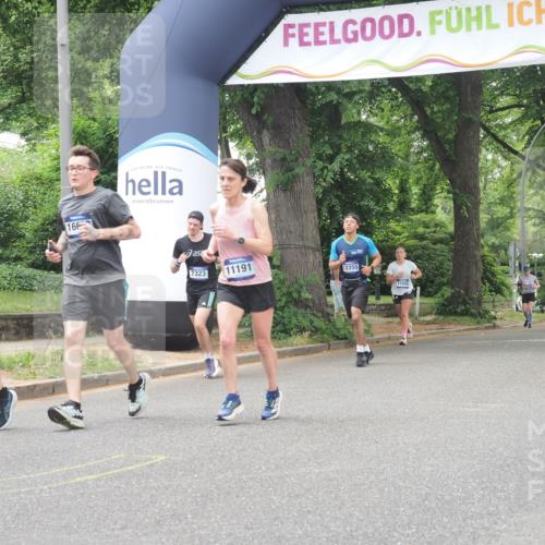 29.06.2025 - hella hamburg halbmarathon KatJ http://msf.ph/oto/8526043 29.06.2025 10:53:23 Zwischen KM18-KM19 2142, 4782, 5869, 7323, 7485 meine-sportfotos.de