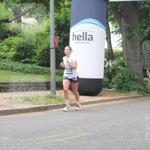 29.06.2025 - hella hamburg halbmarathon KatJ http://msf.ph/oto/8526078 29.06.2025 10:53:27 Zwischen KM18-KM19 2142, 3071, 5869, 7323 meine-sportfotos.de