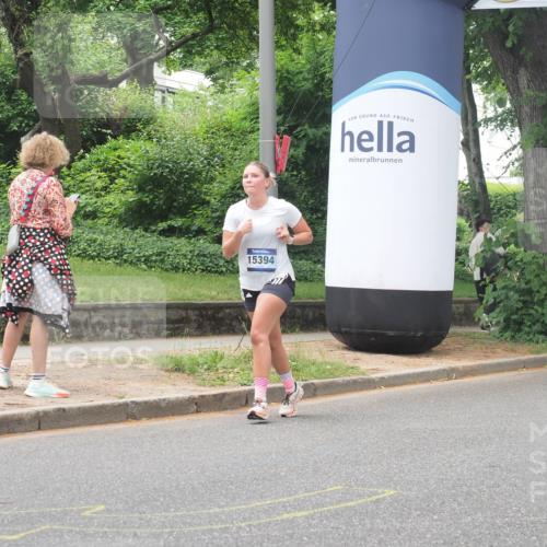 29.06.2025 - hella hamburg halbmarathon KatJ http://msf.ph/oto/8526095 29.06.2025 10:53:27 Zwischen KM18-KM19 2142, 3071, 5869, 7323 meine-sportfotos.de