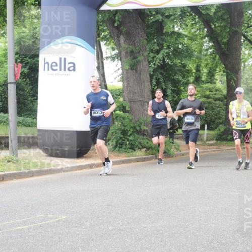 29.06.2025 - hella hamburg halbmarathon KatJ http://msf.ph/oto/8526208 29.06.2025 10:53:35 Zwischen KM18-KM19 4187, 6059 meine-sportfotos.de