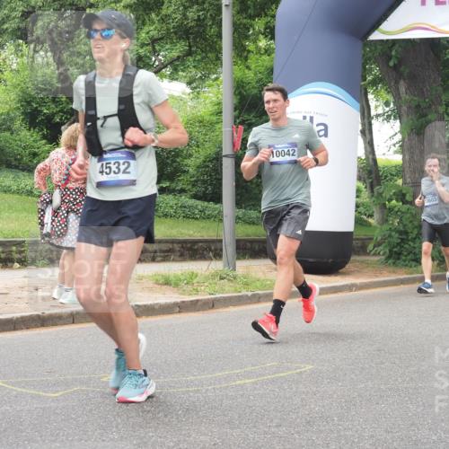 29.06.2025 - hella hamburg halbmarathon KatJ http://msf.ph/oto/8526617 29.06.2025 10:53:52 Zwischen KM18-KM19 1866, 2868, 3630, 4532, 5431 meine-sportfotos.de