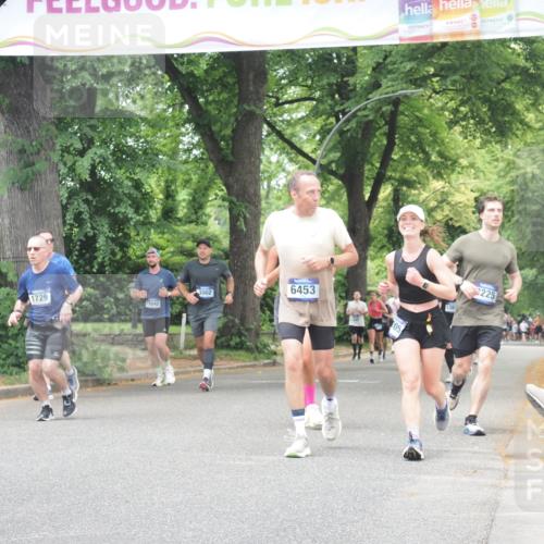 29.06.2025 - hella hamburg halbmarathon KatJ http://msf.ph/oto/8526784 29.06.2025 10:54:00 Zwischen KM18-KM19 1866, 3225, 4066, 5150, 6453 meine-sportfotos.de