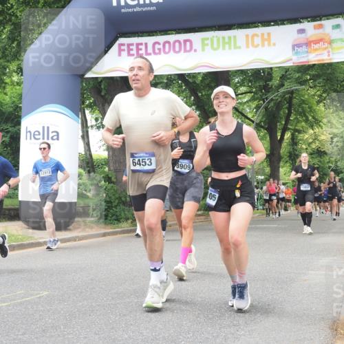 29.06.2025 - hella hamburg halbmarathon KatJ http://msf.ph/oto/8526824 29.06.2025 10:54:02 Zwischen KM18-KM19 1729, 3062, 3225, 4066, 5150, 6453 meine-sportfotos.de