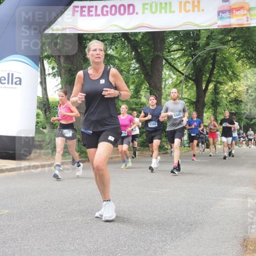 29.06.2025 - hella hamburg halbmarathon KatJ http://msf.ph/oto/8526941 29.06.2025 10:54:09 Zwischen KM18-KM19 1729, 2628, 3062, 5605 meine-sportfotos.de
