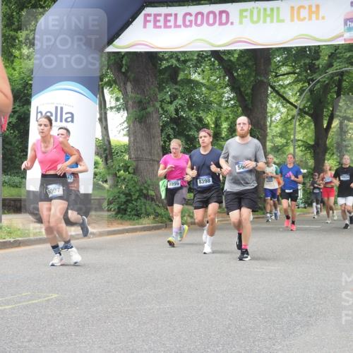 29.06.2025 - hella hamburg halbmarathon KatJ http://msf.ph/oto/8526960 29.06.2025 10:54:10 Zwischen KM18-KM19 1729, 2628, 5605, 8398 meine-sportfotos.de