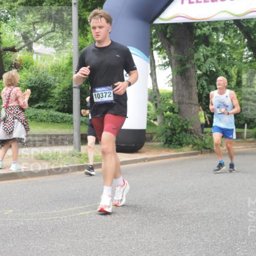 29.06.2025 - hella hamburg halbmarathon KatJ http://msf.ph/oto/8527482 29.06.2025 10:54:45 Zwischen KM18-KM19 4169, 4666, 5762, 6517, 7685 meine-sportfotos.de