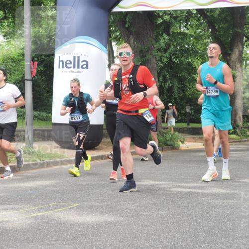 29.06.2025 - hella hamburg halbmarathon KatJ http://msf.ph/oto/8527834 29.06.2025 10:55:05 Zwischen KM18-KM19 1785, 2594, 4950, 5670, 6014, 7741, 8217 meine-sportfotos.de