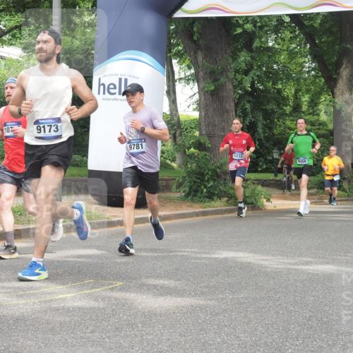 29.06.2025 - hella hamburg halbmarathon KatJ http://msf.ph/oto/8527880 29.06.2025 10:55:07 Zwischen KM18-KM19 1785, 4950, 5670, 7741, 7846, 8217 meine-sportfotos.de