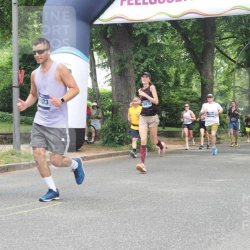 29.06.2025 - hella hamburg halbmarathon KatJ http://msf.ph/oto/8527931 29.06.2025 10:55:10 Zwischen KM18-KM19 1785, 5232, 7846, 8217 meine-sportfotos.de