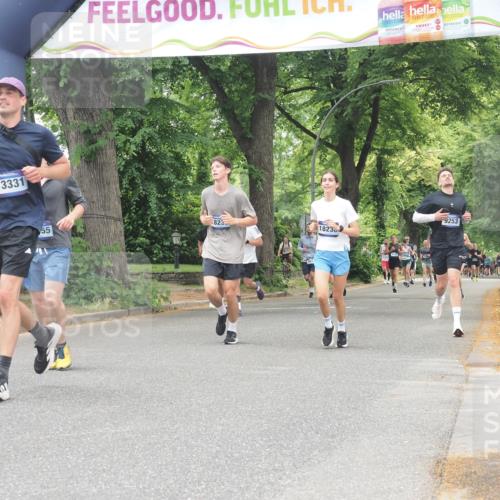 29.06.2025 - hella hamburg halbmarathon KatJ http://msf.ph/oto/8528033 29.06.2025 10:55:17 Zwischen KM18-KM19 4032, 5232 meine-sportfotos.de