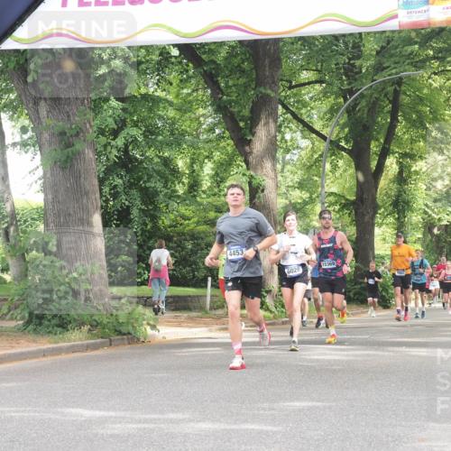 29.06.2025 - hella hamburg halbmarathon KatJ http://msf.ph/oto/8528437 29.06.2025 10:55:41 Zwischen KM18-KM19 1071, 1610, 2281, 3154, 4453, 6026, 6217, 8263 meine-sportfotos.de