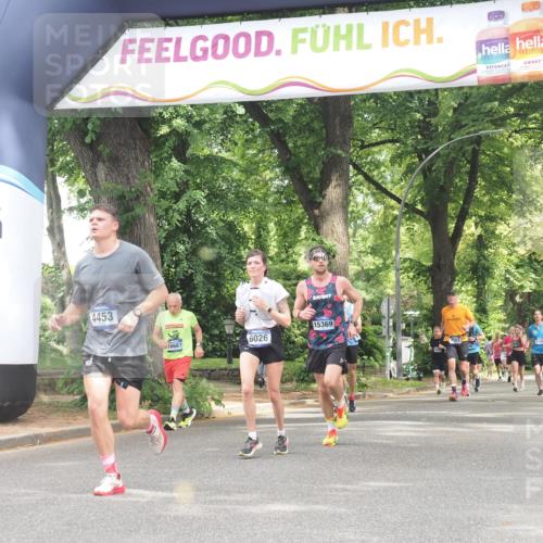 29.06.2025 - hella hamburg halbmarathon KatJ http://msf.ph/oto/8528476 29.06.2025 10:55:42 Zwischen KM18-KM19 1071, 1610, 2281, 3154, 4453, 6026, 6217, 8263 meine-sportfotos.de