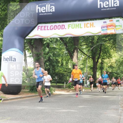 29.06.2025 - hella hamburg halbmarathon KatJ http://msf.ph/oto/8528514 29.06.2025 10:55:46 Zwischen KM18-KM19 1610, 2281, 4453, 6026, 6217, 8563 meine-sportfotos.de