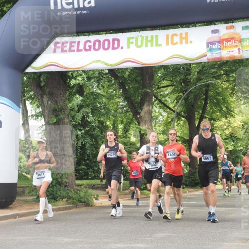 29.06.2025 - hella hamburg halbmarathon KatJ http://msf.ph/oto/8528609 29.06.2025 10:55:54 Zwischen KM18-KM19 1406, 4663, 5166, 7802, 8256 meine-sportfotos.de