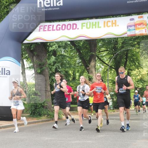 29.06.2025 - hella hamburg halbmarathon KatJ http://msf.ph/oto/8528617 29.06.2025 10:55:54 Zwischen KM18-KM19 1406, 4663, 5166, 7802, 8256 meine-sportfotos.de