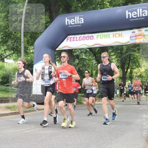 29.06.2025 - hella hamburg halbmarathon KatJ http://msf.ph/oto/8528646 29.06.2025 10:55:56 Zwischen KM18-KM19 1406, 4663, 5166, 5176, 6028, 6083, 7802 meine-sportfotos.de