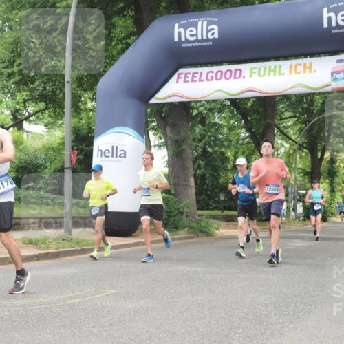 29.06.2025 - hella hamburg halbmarathon KatJ http://msf.ph/oto/8528692 29.06.2025 10:55:59 Zwischen KM18-KM19 1406, 3025, 3262, 4663, 5176, 6028, 6083, 7802 meine-sportfotos.de