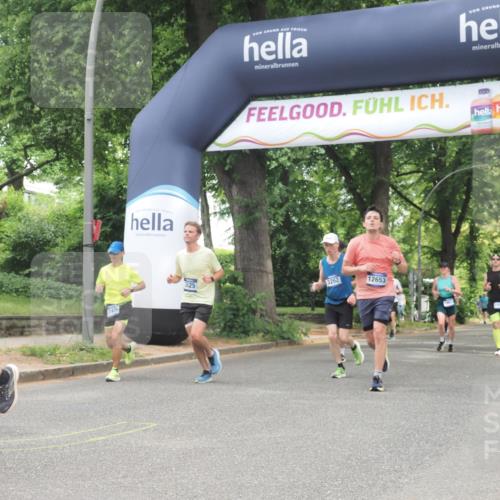 29.06.2025 - hella hamburg halbmarathon KatJ http://msf.ph/oto/8528695 29.06.2025 10:55:59 Zwischen KM18-KM19 1406, 3025, 3262, 4663, 5176, 6028, 6083, 7802 meine-sportfotos.de