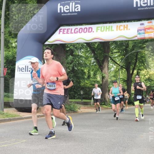 29.06.2025 - hella hamburg halbmarathon KatJ http://msf.ph/oto/8528710 29.06.2025 10:56:01 Zwischen KM18-KM19 1406, 3025, 3262, 4663, 5176, 6028, 6083, 7802 meine-sportfotos.de
