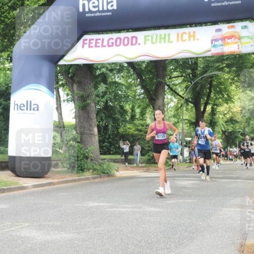 29.06.2025 - hella hamburg halbmarathon KatJ http://msf.ph/oto/8528873 29.06.2025 10:56:09 Zwischen KM18-KM19 2942, 4649 meine-sportfotos.de