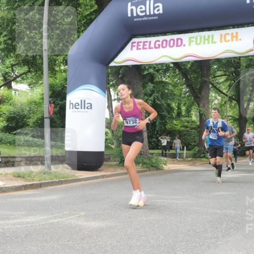 29.06.2025 - hella hamburg halbmarathon KatJ http://msf.ph/oto/8528907 29.06.2025 10:56:10 Zwischen KM18-KM19 2942, 4649 meine-sportfotos.de