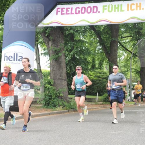 29.06.2025 - hella hamburg halbmarathon KatJ http://msf.ph/oto/8529215 29.06.2025 10:56:26 Zwischen KM18-KM19 1032, 2288, 3091, 4204, 8614 meine-sportfotos.de