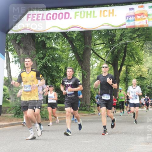 29.06.2025 - hella hamburg halbmarathon KatJ http://msf.ph/oto/8529356 29.06.2025 10:56:35 Zwischen KM18-KM19 1850, 5191, 5242, 6664 meine-sportfotos.de