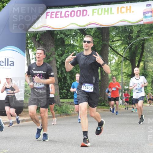 29.06.2025 - hella hamburg halbmarathon KatJ http://msf.ph/oto/8529376 29.06.2025 10:56:36 Zwischen KM18-KM19 1745, 1766, 1850, 5191, 5242, 6664 meine-sportfotos.de