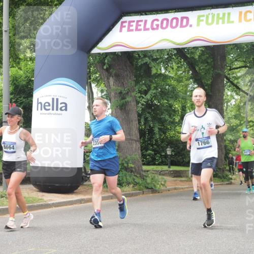 29.06.2025 - hella hamburg halbmarathon KatJ http://msf.ph/oto/8529408 29.06.2025 10:56:38 Zwischen KM18-KM19 1745, 1766, 1830, 1850, 2359, 5191, 5242, 6664 meine-sportfotos.de