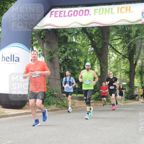 29.06.2025 - hella hamburg halbmarathon KatJ http://msf.ph/oto/8529458 29.06.2025 10:56:40 Zwischen KM18-KM19 1745, 1766, 1830, 1850, 2359, 5191, 6664, 6871 meine-sportfotos.de
