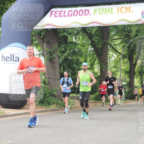 29.06.2025 - hella hamburg halbmarathon KatJ http://msf.ph/oto/8529463 29.06.2025 10:56:40 Zwischen KM18-KM19 1745, 1766, 1830, 1850, 2359, 5191, 6664, 6871 meine-sportfotos.de