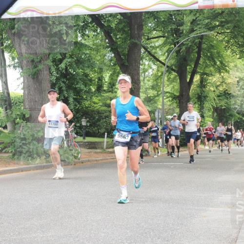 29.06.2025 - hella hamburg halbmarathon KatJ http://msf.ph/oto/8529682 29.06.2025 10:57:00 Zwischen KM18-KM19  meine-sportfotos.de