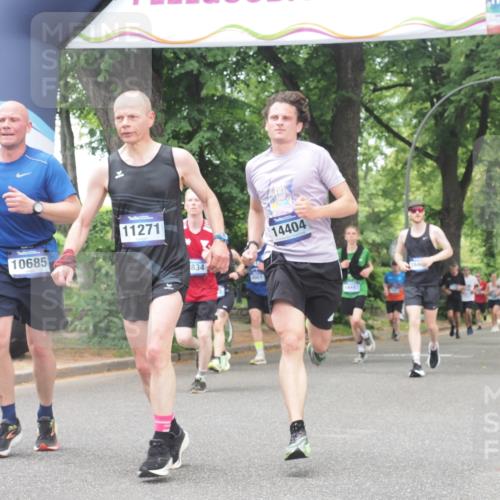 29.06.2025 - hella hamburg halbmarathon KatJ http://msf.ph/oto/8529792 29.06.2025 10:57:09 Zwischen KM18-KM19 2055, 2277, 3834, 3844, 5845, 8755 meine-sportfotos.de
