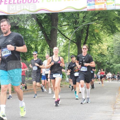 29.06.2025 - hella hamburg halbmarathon KatJ http://msf.ph/oto/8529895 29.06.2025 10:57:20 Zwischen KM18-KM19 1173, 1527, 1859, 3729, 7209, 7840 meine-sportfotos.de
