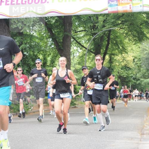 29.06.2025 - hella hamburg halbmarathon KatJ http://msf.ph/oto/8529900 29.06.2025 10:57:20 Zwischen KM18-KM19 1173, 1527, 1859, 3729, 7209, 7840 meine-sportfotos.de