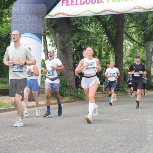 29.06.2025 - hella hamburg halbmarathon KatJ http://msf.ph/oto/8529924 29.06.2025 10:57:23 Zwischen KM18-KM19 1173, 1859, 2990, 3691, 3729, 5423, 7209, 7840 meine-sportfotos.de