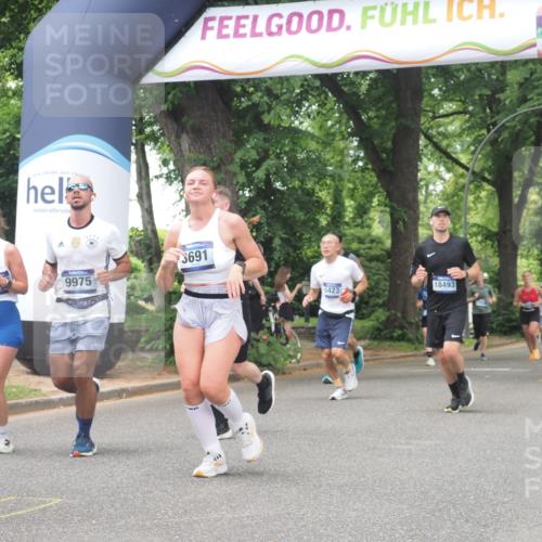 29.06.2025 - hella hamburg halbmarathon KatJ http://msf.ph/oto/8529935 29.06.2025 10:57:23 Zwischen KM18-KM19 1173, 1859, 2990, 3691, 3729, 5423, 7209, 7840 meine-sportfotos.de