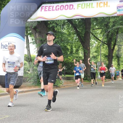 29.06.2025 - hella hamburg halbmarathon KatJ http://msf.ph/oto/8529966 29.06.2025 10:57:25 Zwischen KM18-KM19 1173, 1859, 2990, 3691, 3729, 5423, 7209, 7840 meine-sportfotos.de