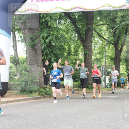 29.06.2025 - hella hamburg halbmarathon KatJ http://msf.ph/oto/8529976 29.06.2025 10:57:26 Zwischen KM18-KM19 1173, 1859, 2990, 3691, 5423, 7209, 7840 meine-sportfotos.de