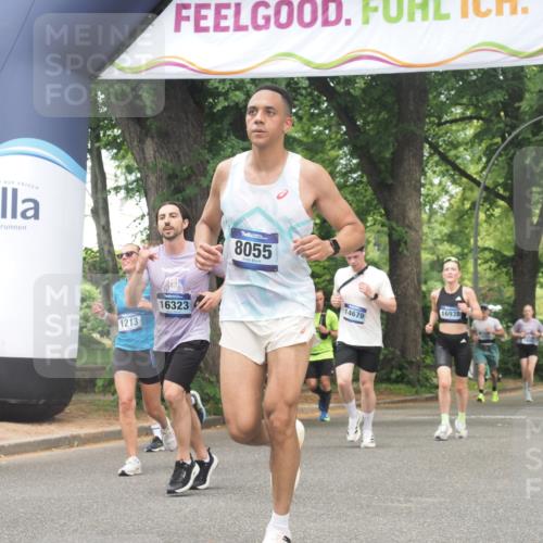 29.06.2025 - hella hamburg halbmarathon KatJ http://msf.ph/oto/8530135 29.06.2025 10:57:39 Zwischen KM18-KM19 1213, 2110, 4007, 7881, 8055 meine-sportfotos.de