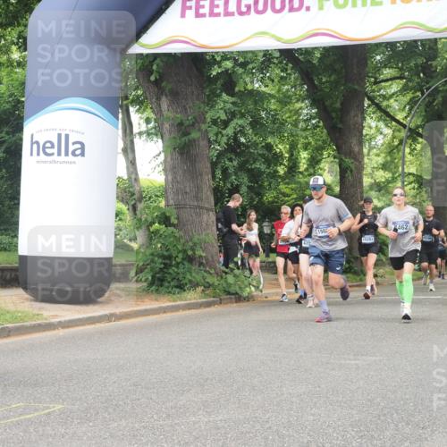 29.06.2025 - hella hamburg halbmarathon KatJ http://msf.ph/oto/8530452 29.06.2025 10:58:01 Zwischen KM18-KM19 1893, 3176, 4394, 7462 meine-sportfotos.de